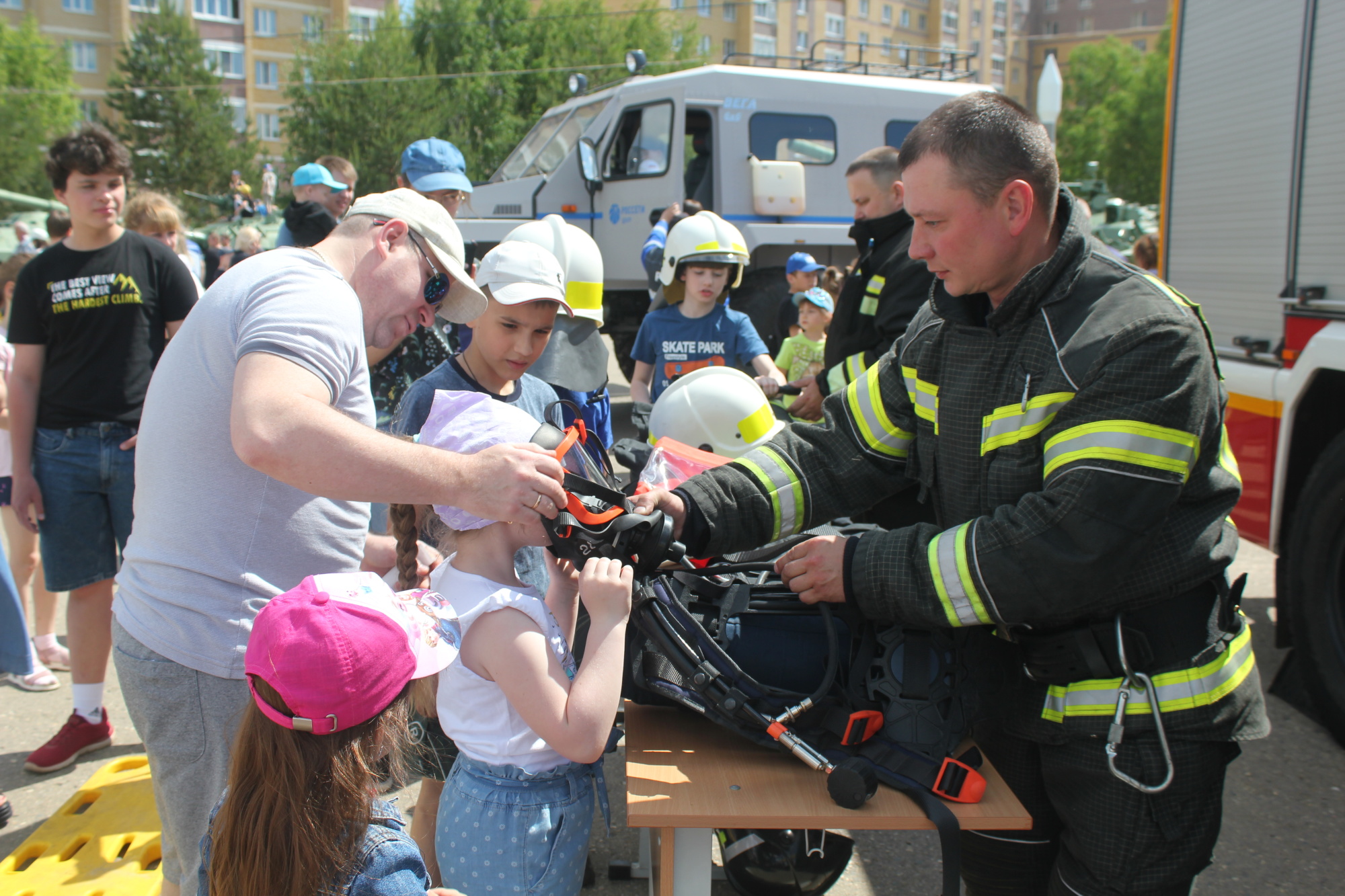 Я б в пожарные пошел, пусть меня научат! | 11.06.2022 | Кострома -  БезФормата