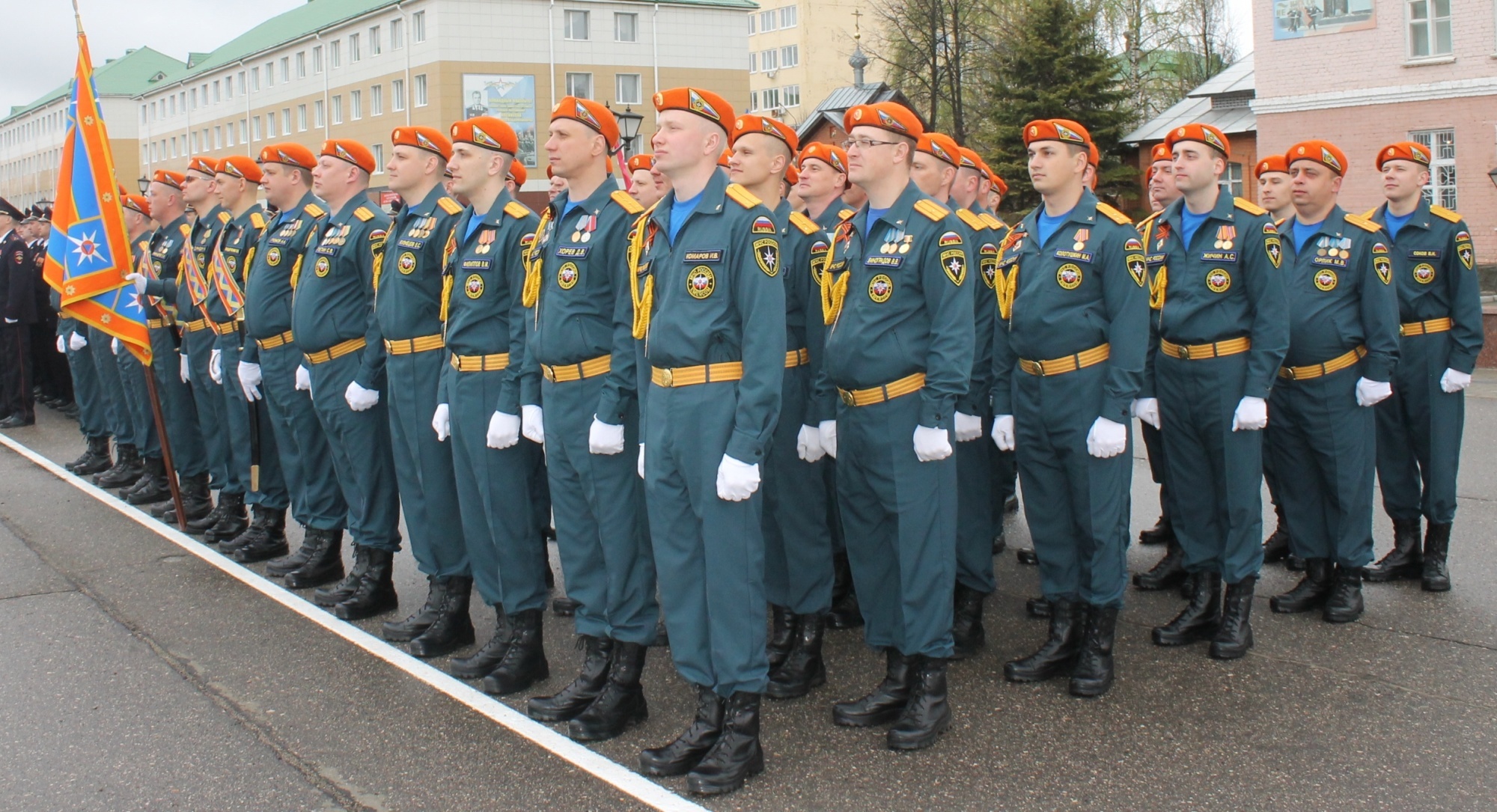 Кострома служба. Военная служба в МЧС. Должности в МЧС. Государственная Гражданская служба в МЧС. Рядовые должности в МЧС.